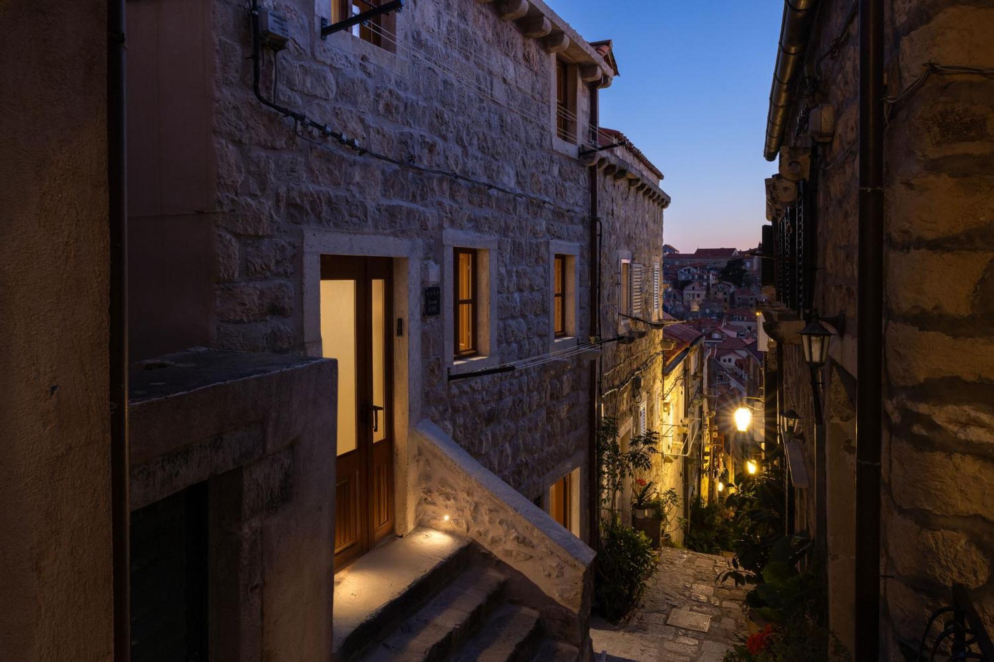 Old Town Olive Apartman *
